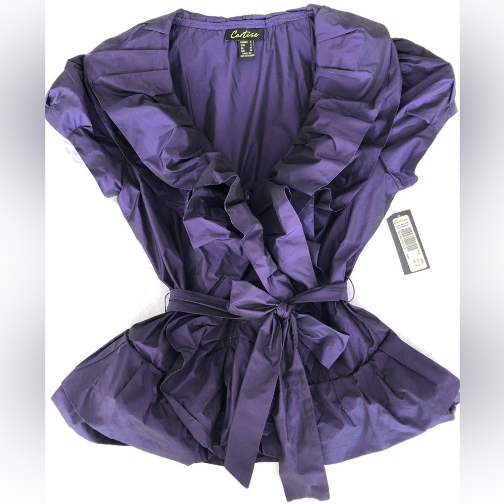NWT Cartise Montreal taffeta top